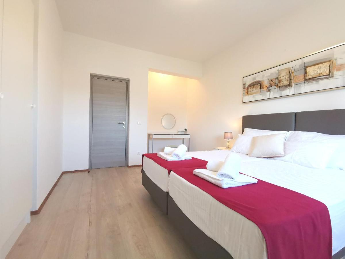 Apartment Pineta With Terrace & Park Wood View Pula Ngoại thất bức ảnh